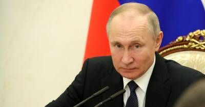 За 2020 год Путин заработал почти 10 миллионов рублей