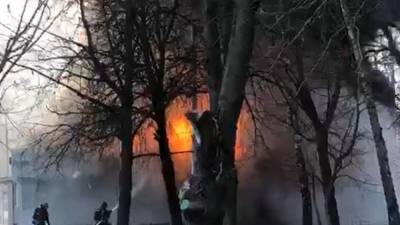 Женщина и двое детей погибли при пожаре в бане в Талдоме