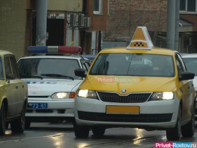 До понедельника объявили протест таксисты в Таганроге