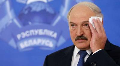 Александр Лукашенко - Задержаны подозреваемые в подготовке покушения на Лукашенко 9 мая - lenta.ua