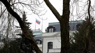 В Совфеде призвали ввести санкции против Чехии из-за высылки дипломатов