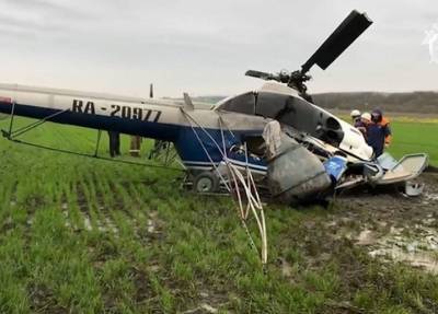 Восемь лет назад этот Ми-2 уже терпел бедствие: на Кубани упал вертолет, погиб пилот