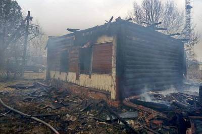 Одновременно в разных концах Починковского района в субботу горели два строения