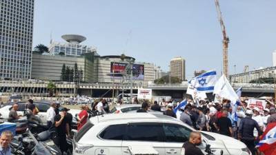 После попытки самосожжения: инвалиды ЦАХАЛа блокировали движение в Тель-Авиве
