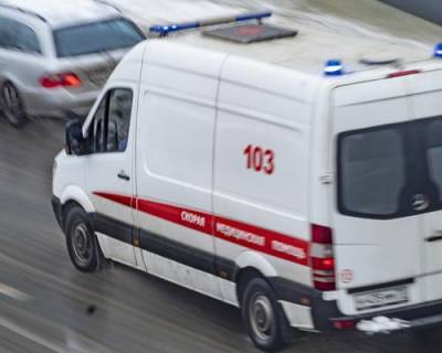 В Волгограде балкон рухнул на 64-летнюю женщину