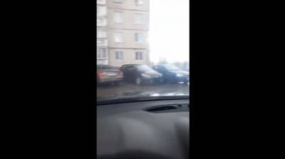 По Липецку ударил град (видео)