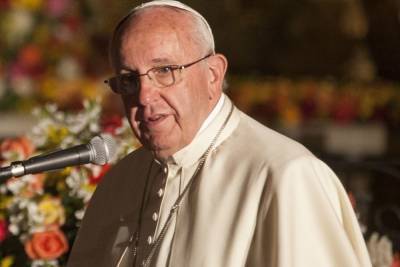 Папа Римский выразил обеспокоенность в связи с ситуацией в Донбассе