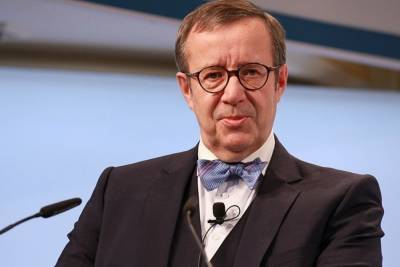 Экс-президент Эстонии потребовал закрыть россиянам въезд в Евросоюз