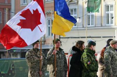 Канада внезапно приостановила миссию военных инструкторов в Украине