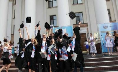 В Тюменской области проведут исследование, чтобы узнать, как реальная работа выпускников соотносится с их образованием