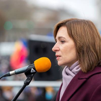 Партия социалистов в Молдавии потребовала отставки президента Майи Санду