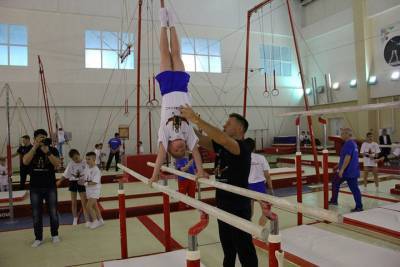 Олимпийский чемпион Алексей Немов провёл мастер-класс для более 200 гимнастов в Краснодаре