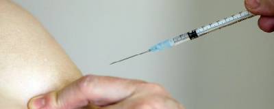 На Украине начали вакцинацию от коронавируса прививкой Pfizer