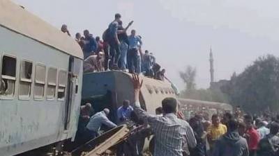 Катастрофа пассажирского поезда с жертвами произошла в Египте (видео)