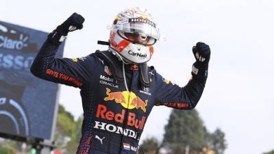 Ферстаппен выиграл гонку "Формулы-1" в Италии, Мазепин – 17-й
