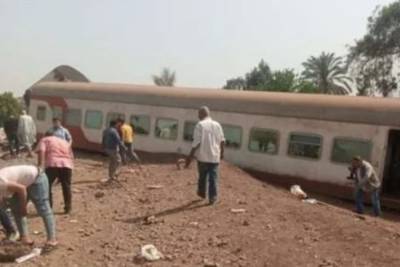 Названа причина крушения поезда в Египте