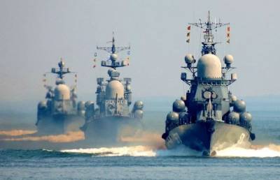 У берегов Крыма встали в строй более 20 боевых кораблей ВМФ РФ