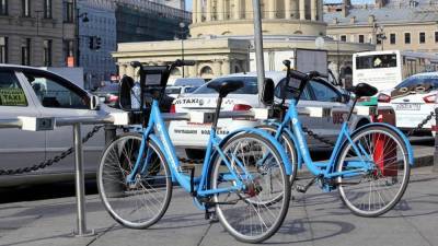 Новые ПДД могут ввести в России для владельцев скутеров и велосипедов