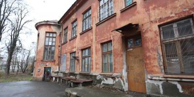 В Черноморске в Одесской области на аукцион выставили здание наркологического диспансера - фото - ТЕЛЕГРАФ