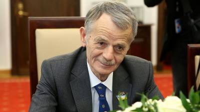 Джемилев рассказал, как Янукович пытался подкупить крымских татар