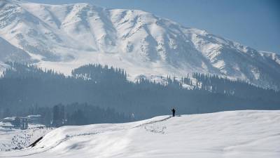 Три российских альпиниста пропали в Гималаях