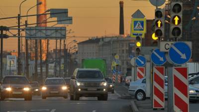 МВД вновь возьмет под контроль дорожные знаки и светофоры