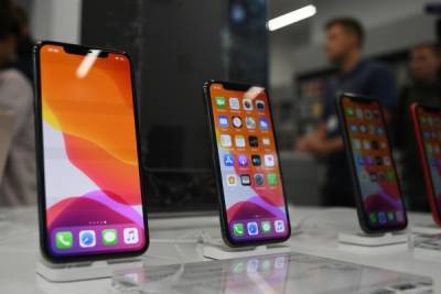 Неизвестные украли 20 iPhone из салона связи на Тверской улице в Москве