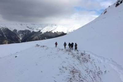 Трех пропавших российских альпинистов обнаружили в Гималаях