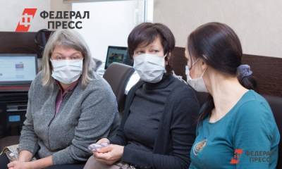 Губернатор запретил новосибирцам снимать маски