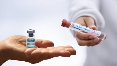 Экспресс-тест для выявления антител после прививки от COVID-19 зарегистрировали в РФ