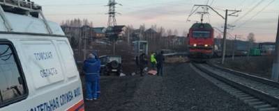 В Томске увлеченного фотографированием мужчину сбил грузовой поезд