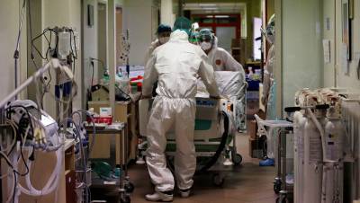За минувшие сутки в Москве госпитализированы 903 человека с коронавирусом