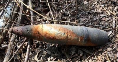 В Киеве на почтовом ящике в подъезде дома нашли два артиллерийских снаряда