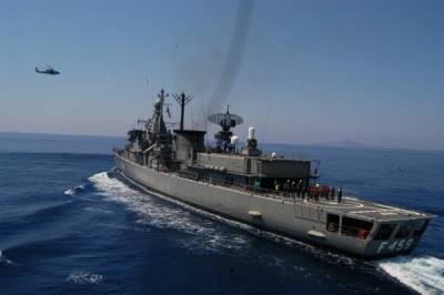 СМИ: Турция выдворила корабли Греции и Франции со своего континентального шельфа