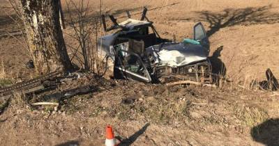 Водитель был пьян: в ДТП под Черняховском пострадали трое молодых людей 18 и 19 лет