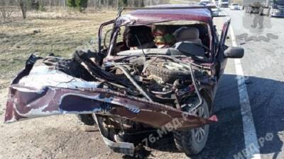 Два человека погибли в ДТП с грузовиком в Переславском районе