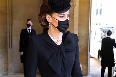 В наряде Кейт Миддлтон на похоронах принца Филиппа увидели подражание свекрови
