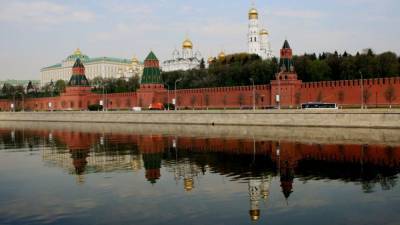 Кремль назвал провокацией высылку российских дипломатов из Чехии