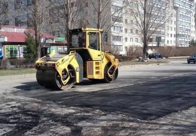 На 21 улице Ульяновска ремонтируют дороги
