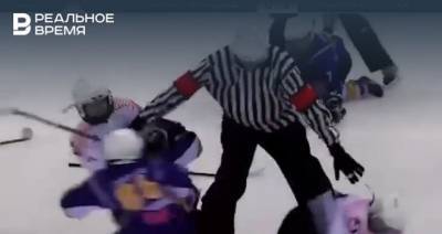 Дети-хоккеисты в Татарстане устроили массовую драку на льду из-за счета 6:0