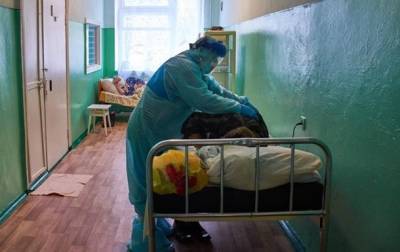 В Украине на треть выросла смертность от COVID-19