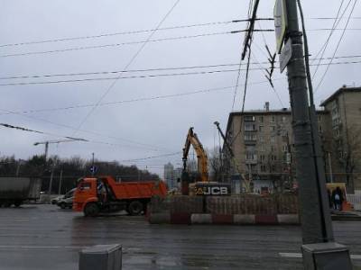 Автомобилистов Москвы призвали к бдительности из-за дождей и сильного ветра