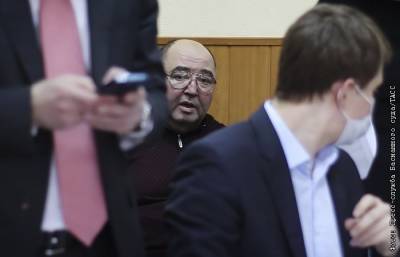 Суд арестовал 230 млн руб. и сотни тысяч евро экс-губернатора Белозерцева и бизнесмена Шпигеля