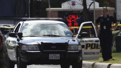 Бывшего детектива объявили в розыск после стрельбы и изнасилования в Техасе