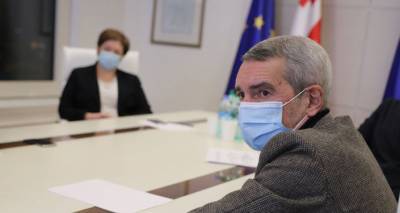 Эпидемиологи заговорили о необходимости введения дополнительных ограничений в Грузии