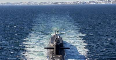 Россия начала военные учения в Арктике с использованием атомных подводных лодок