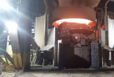 На металлургическом комбинате в Мариуполе произошел взрыв