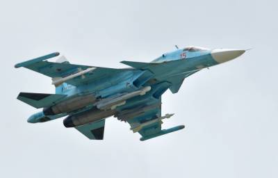 Истребители-бомбардировщики Су-34 проверили в Заполярье