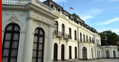 Власти Праги потребовали вернуть землю под российским посольством
