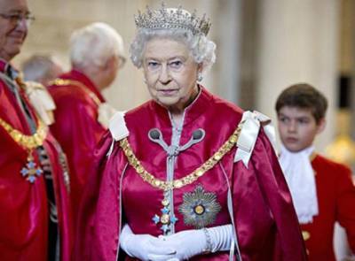 Елизавета II может отойти от престола после смерти мужа